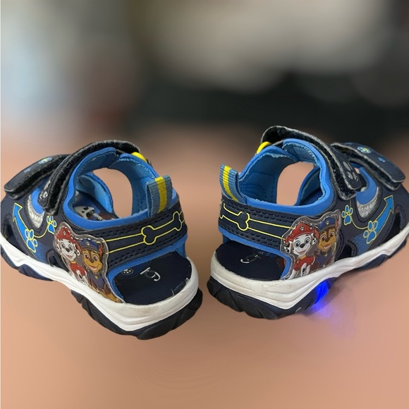 Nickelodeon Paw Patron Sandals Black Blue Size 6 Velcro Summer light-up - Picture 13 of 13